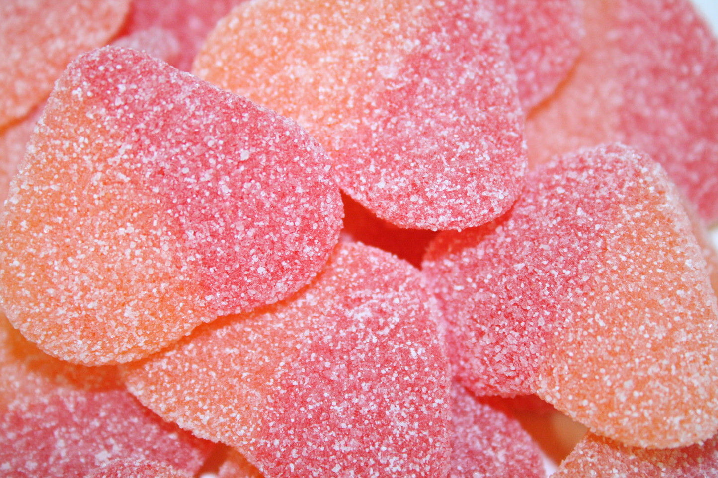 Clever Candy Sour Peachy Hearts